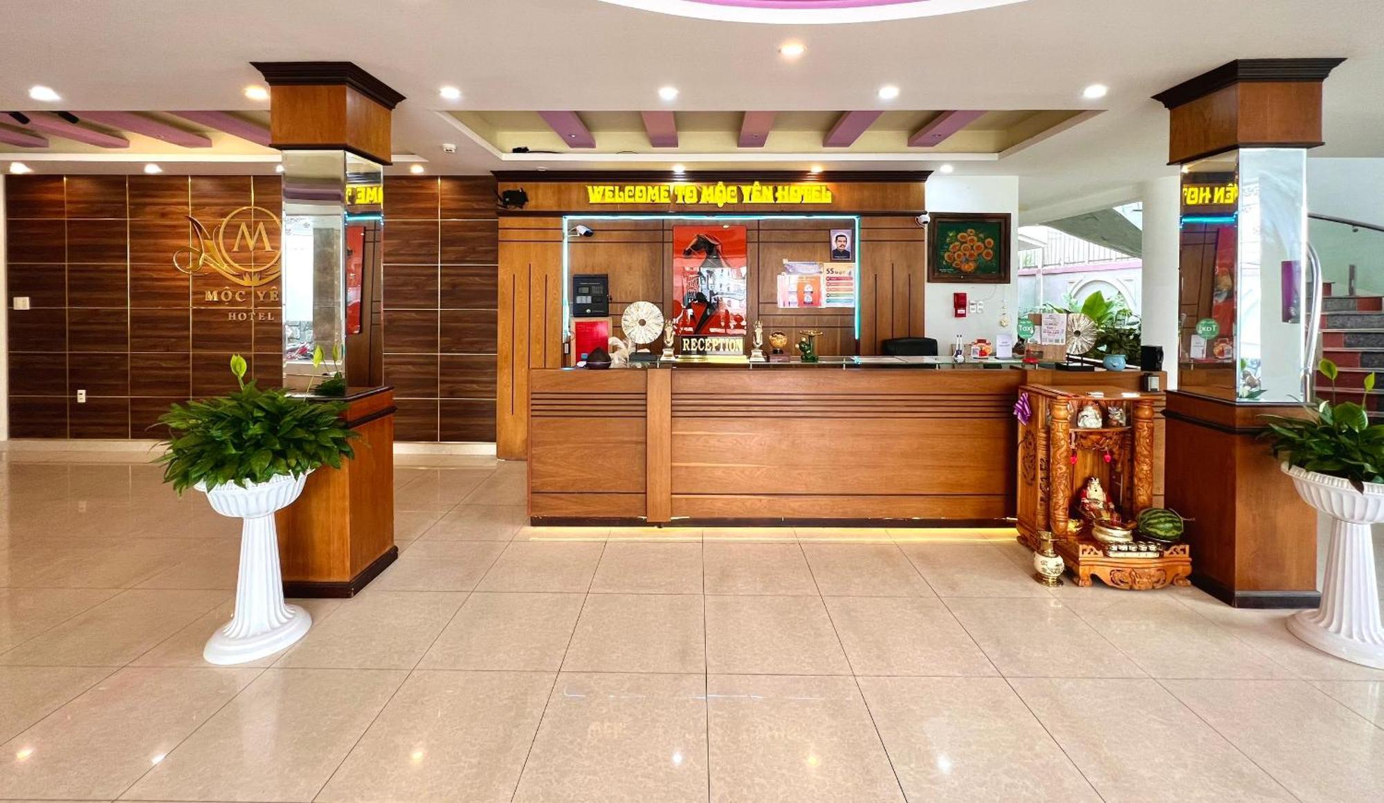 Moc Yen Hotel Da Lat Buitenkant foto